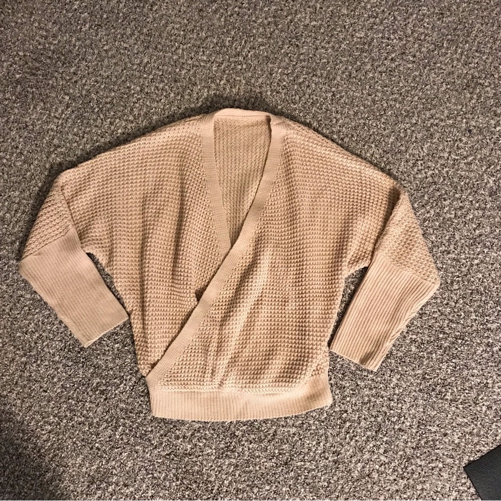 SHEIN Tan Crochet Sweater Size Small